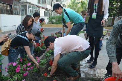 熊猫体育app：琼山区妇联发展种植养殖手艺培训